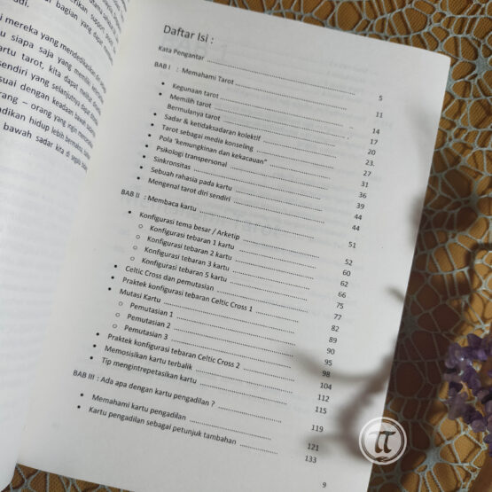 Buku Tarot untuk Diri Sendiri
